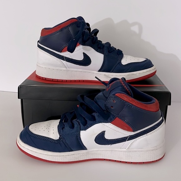 Jordan 1 White/Universal Red/Blue sz 5.5 - Picture 2 of 6